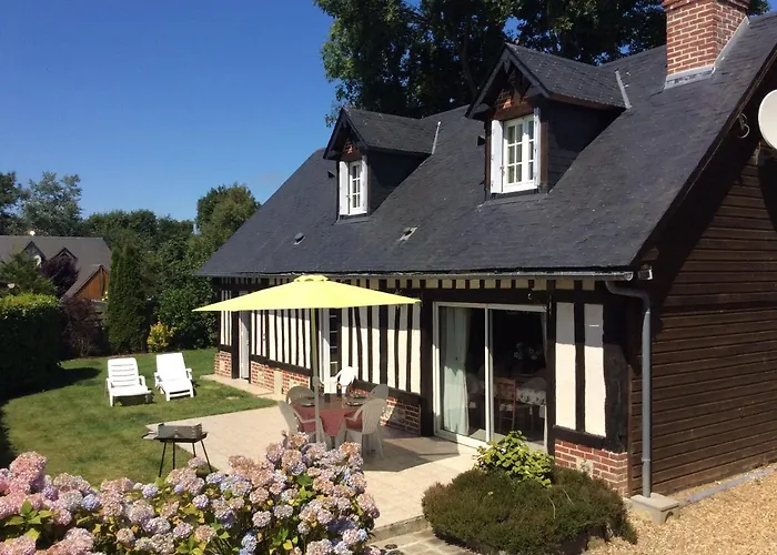 Holiday home La Charetterie Canouville